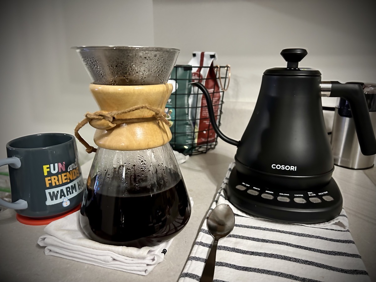 Coffee mug, decanter, and gooseneck kettle