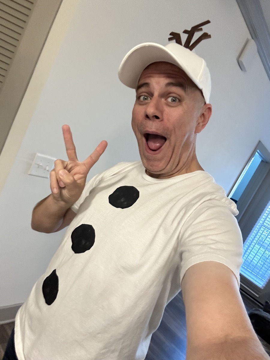 Selfie wearing Olaf Disney bounding hat and shirt